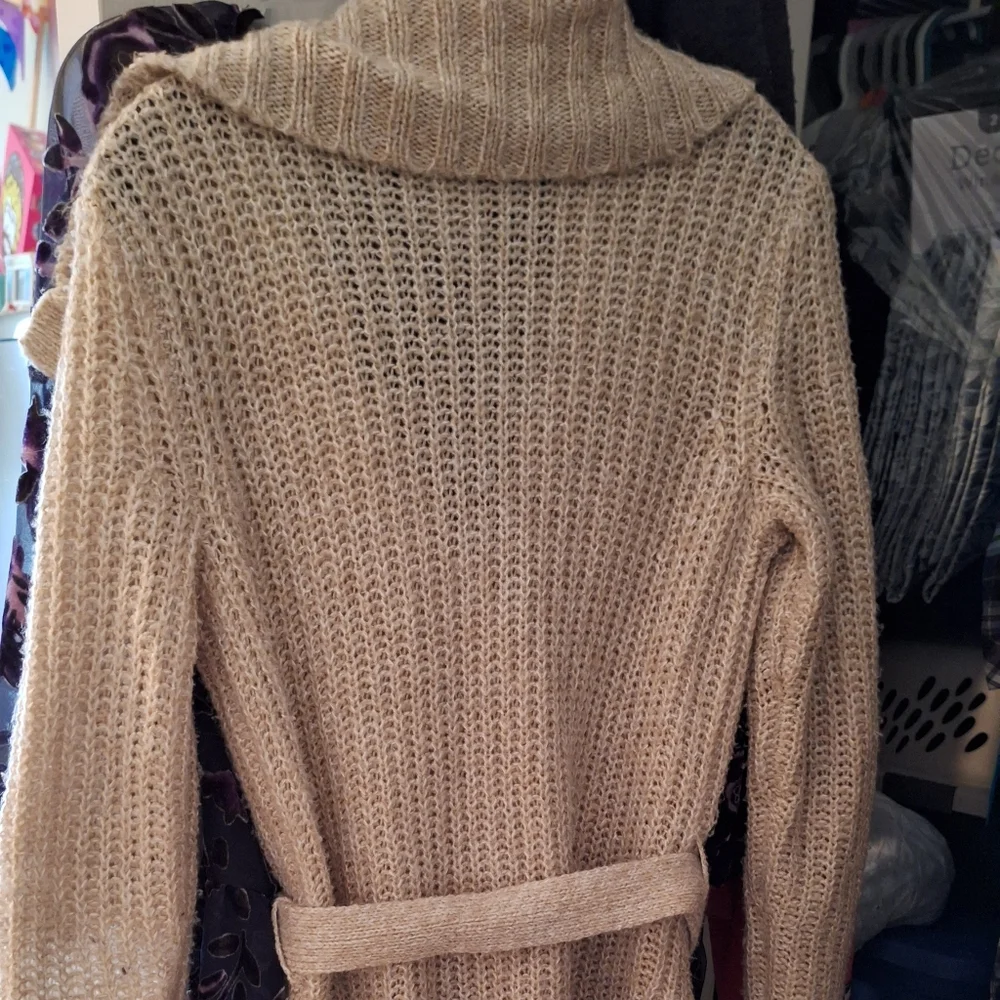 Faded Glory Mid-thigh Cardigan, Shawl Collar, 5 Buttons, Belted, Pockets! - Picture 4 of 7